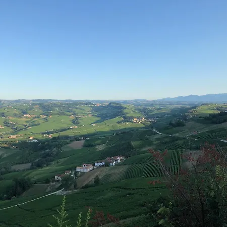 Lejlighed Peiragal La Morra